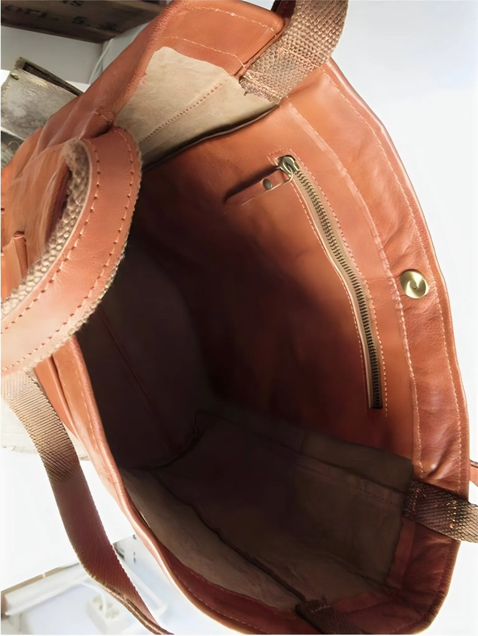 Amy - Handgefertigte Ledertasche