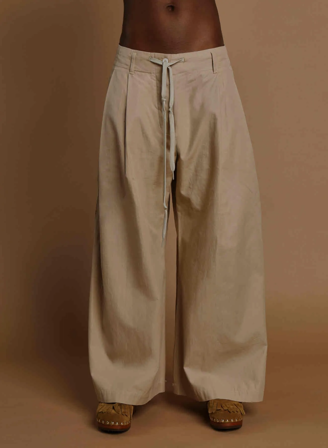 Jejia Wide Leg Trousers in Biscuit