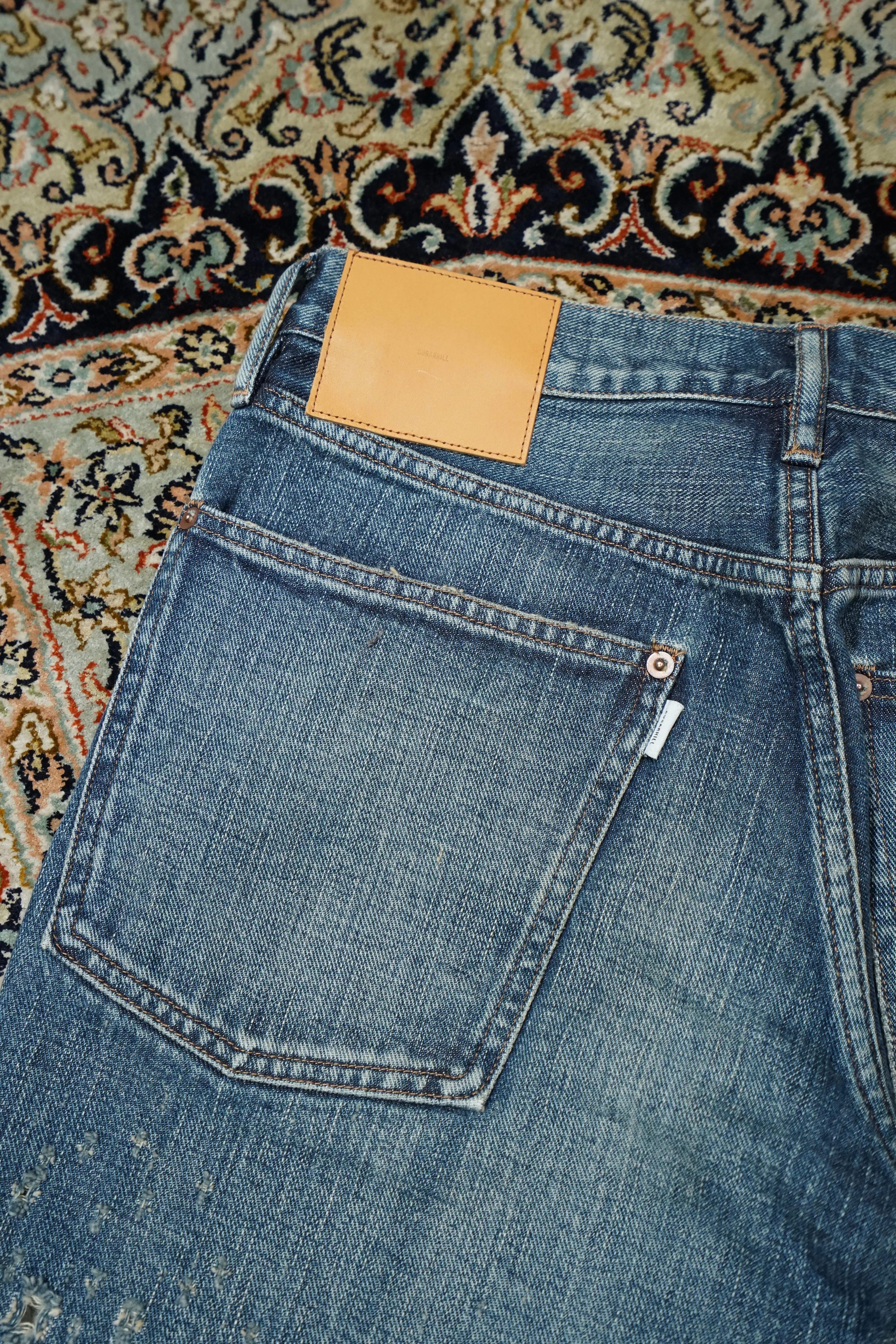 SUGARHILL CRASHED MODERN DENIM FLARED TROUSERS (FADED INDIGO)